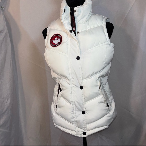 CANADA Weathergear Women’s Snap Up Puffer Vest RN 74299 Size S/C/P - Picture 3 of 16